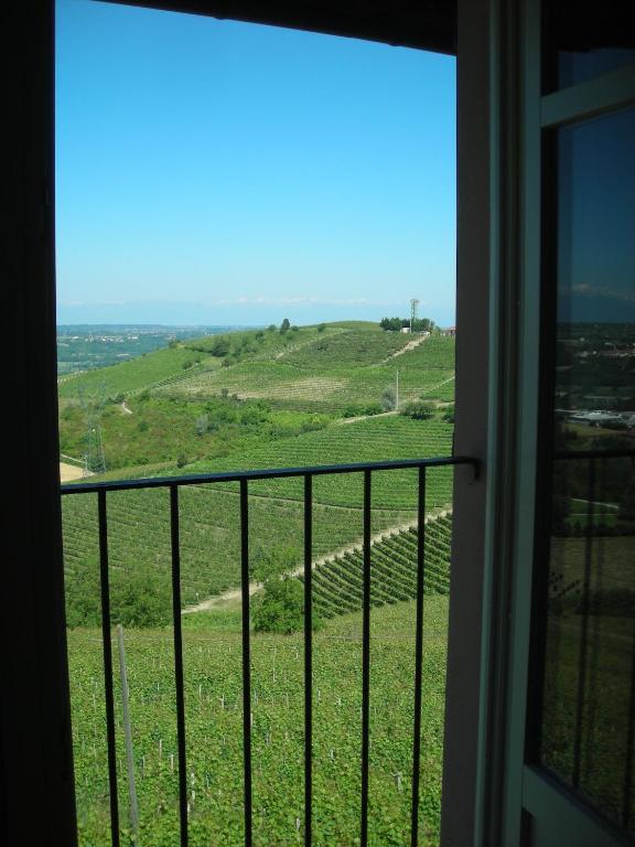 Bricco Rosso Guest House Farigliano Room photo