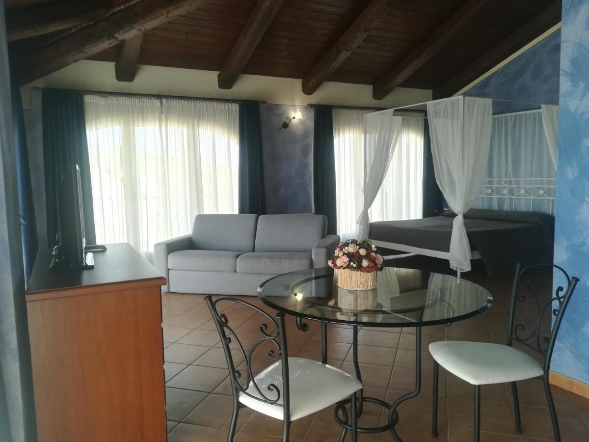Bricco Rosso Guest House Farigliano Exterior photo